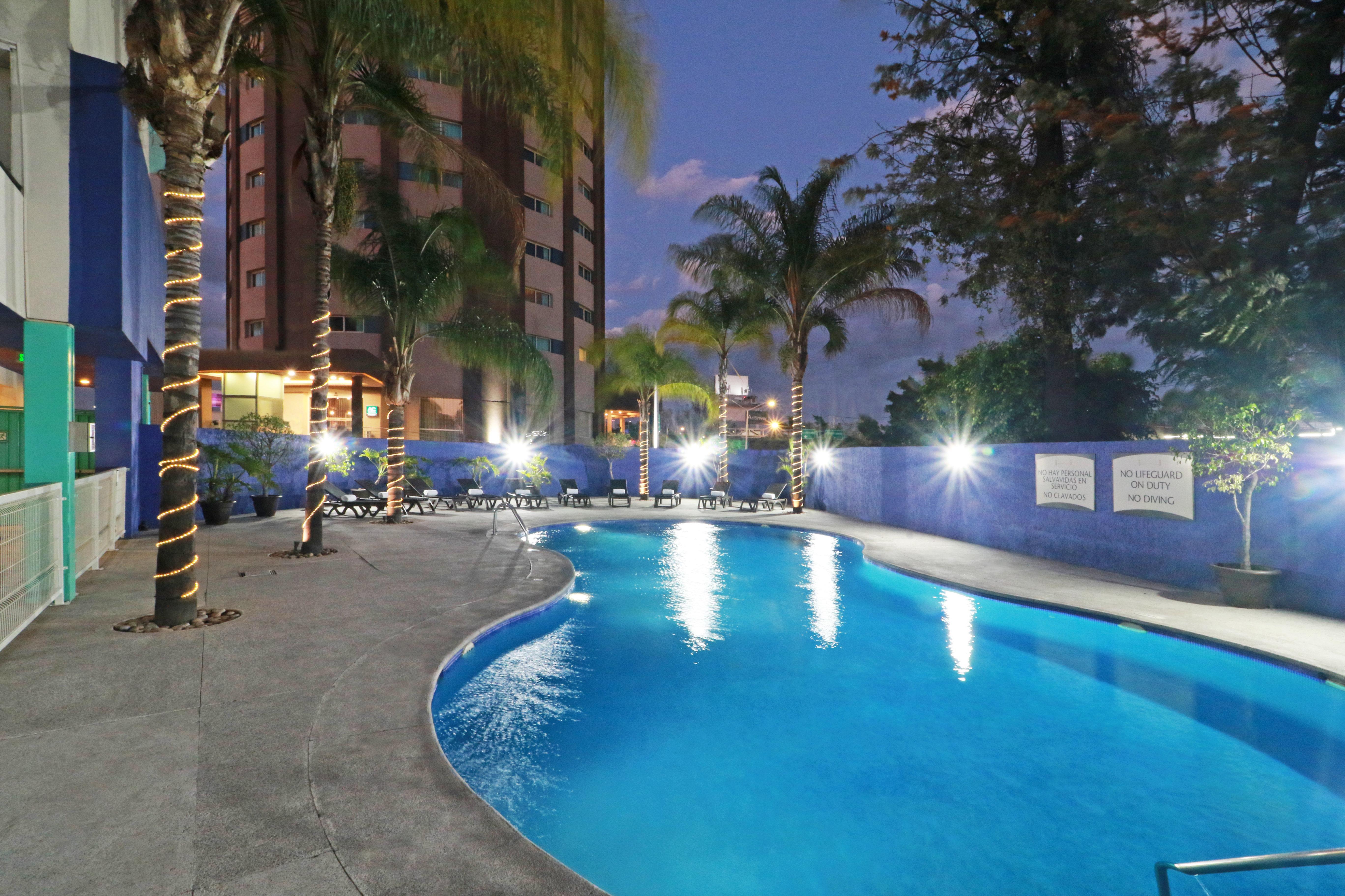 Staybridge Suites Guadalajara Expo By Ihg Zapopan Zewnętrze zdjęcie