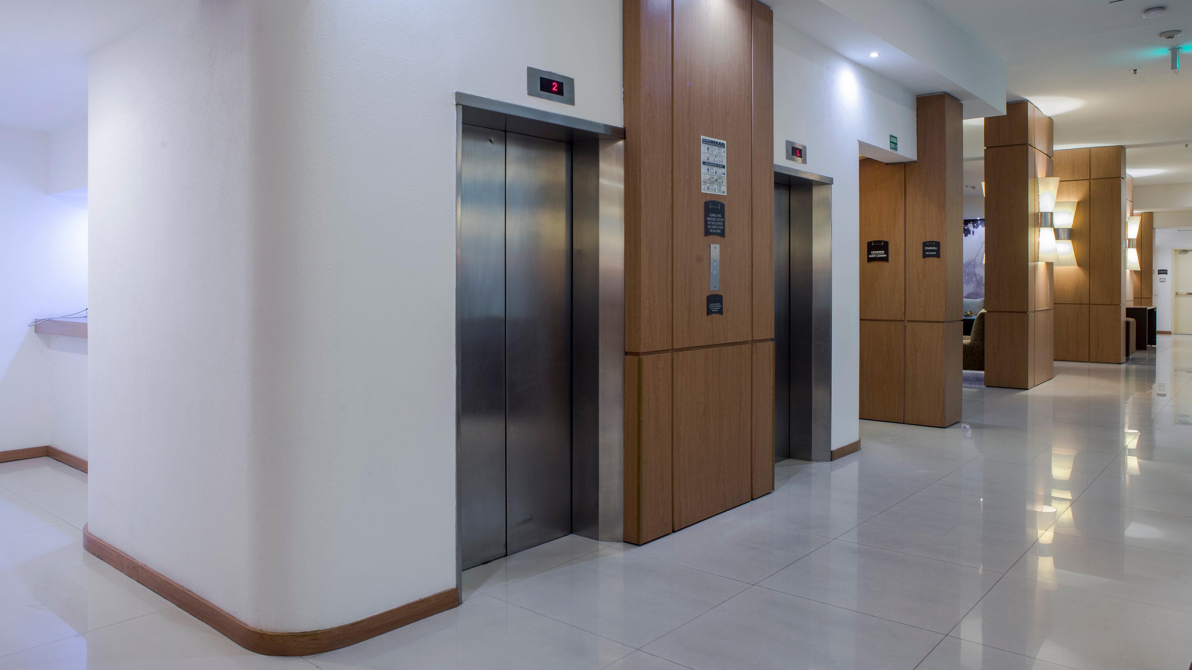 Staybridge Suites Guadalajara Expo By Ihg Zapopan Zewnętrze zdjęcie