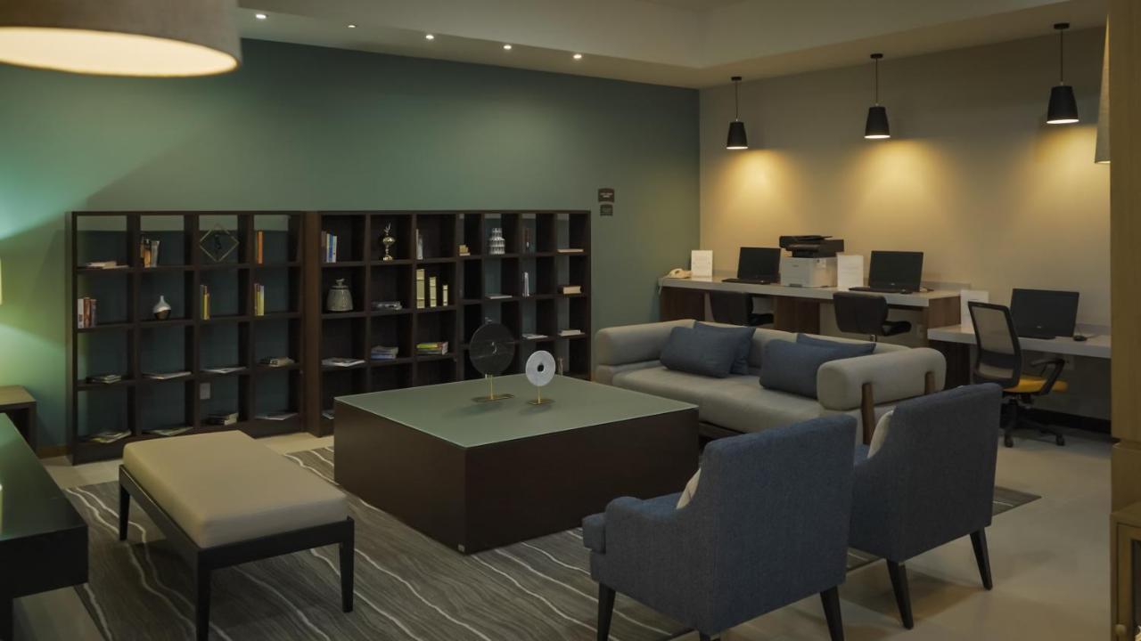 Staybridge Suites Guadalajara Expo By Ihg Zapopan Zewnętrze zdjęcie